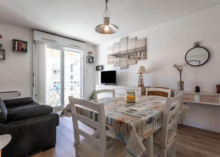 Apartment A 400m De La *