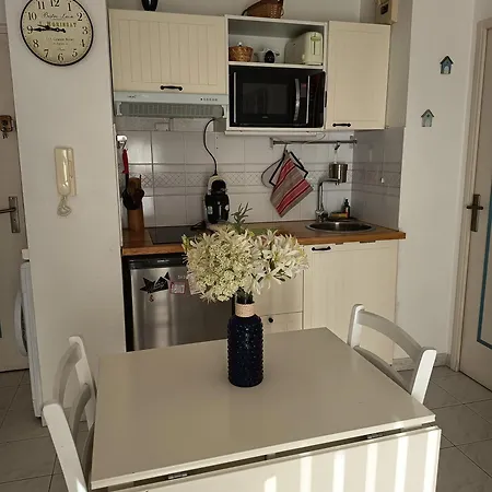 A 400m De La Fréjus