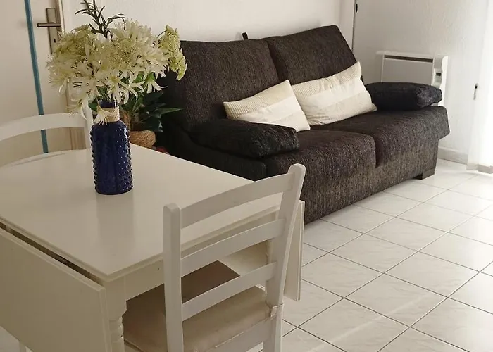 A 400m De La * Fréjus